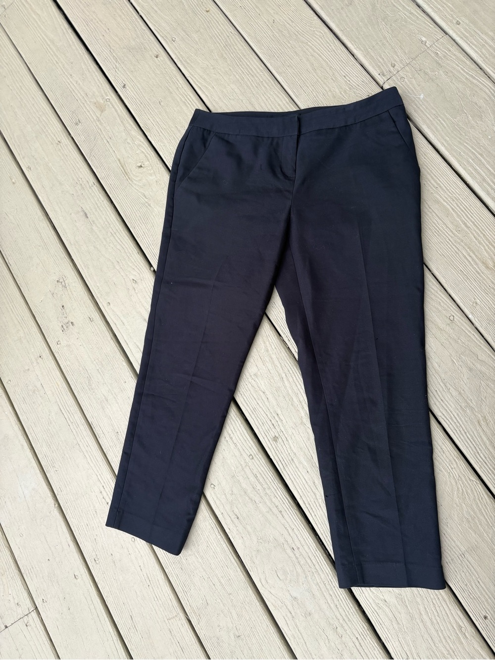 AMANDA + CHELSEA Cropped Women's Black Tailored Ankle Pants, Size: 8